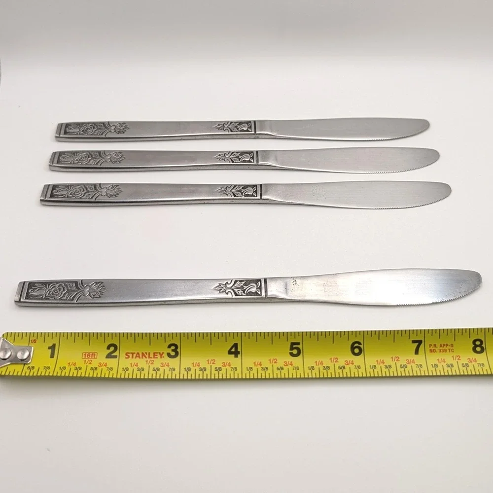 Imperial International Young Rose Stainless Dinner Knives Set of 4 Korea 8.25